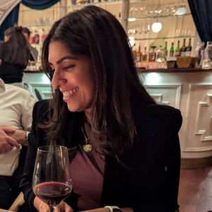 Meet your Posher, Nadia